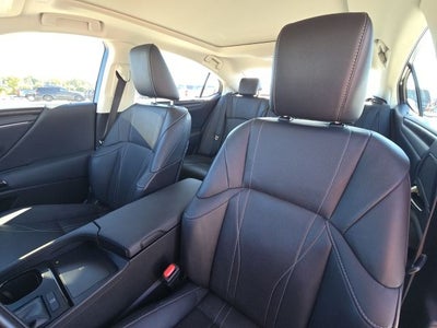 2023 Lexus ES 350 Luxury