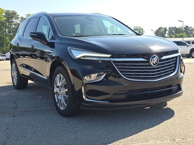 2022 Buick Enclave Essence