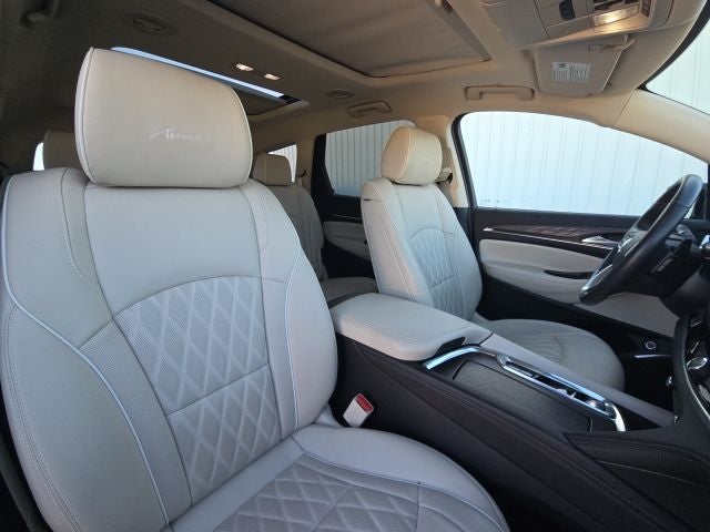 2022 Buick Enclave Avenir