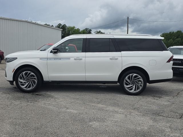 2025 Lincoln Navigator L Reserve