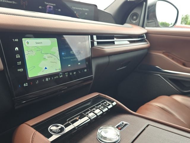 2025 Lincoln Navigator L Reserve