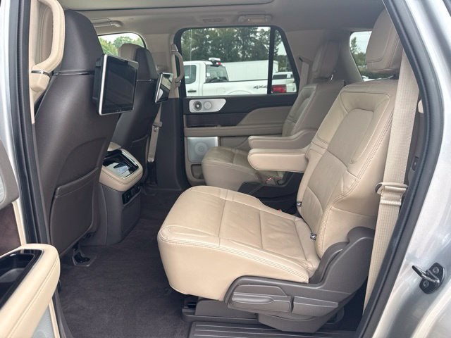 2023 Lincoln Navigator L Reserve