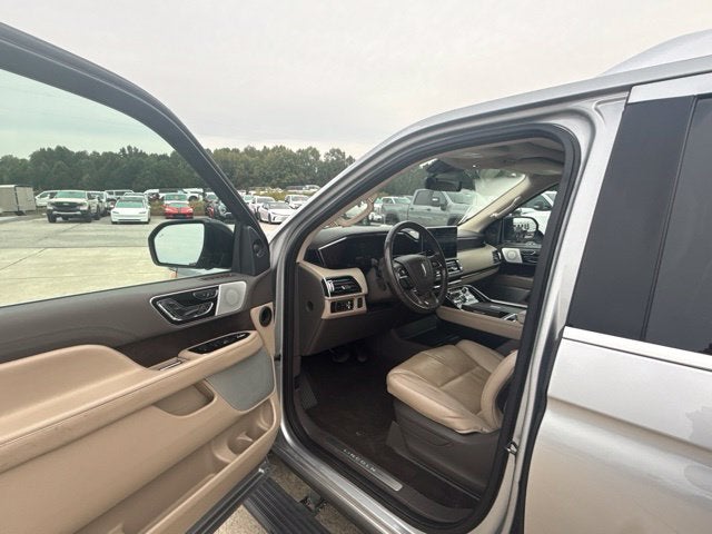2023 Lincoln Navigator L Reserve