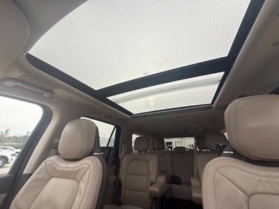 2023 Lincoln Navigator L Reserve
