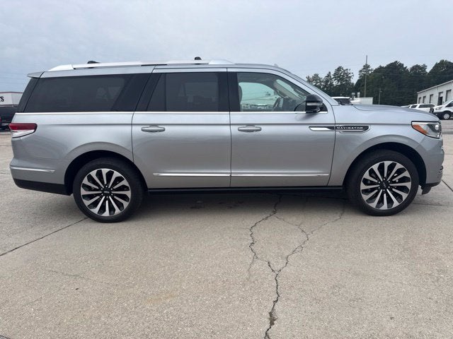 2023 Lincoln Navigator L Reserve