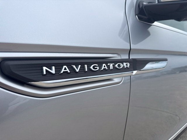 2023 Lincoln Navigator L Reserve