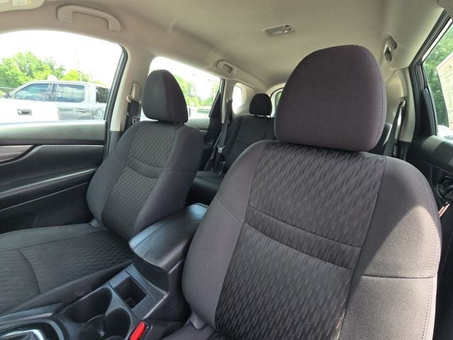 2020 Nissan Rogue S