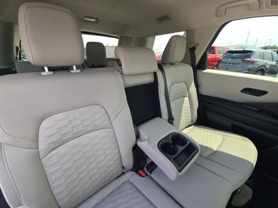 2023 Nissan Pathfinder SV