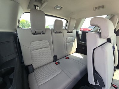 2023 Nissan Pathfinder SV