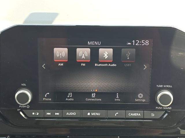 2023 Nissan Pathfinder SV