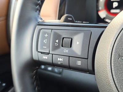 2025 Nissan Pathfinder Platinum