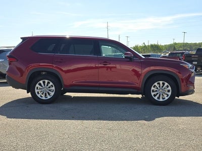 2025 Toyota Grand Highlander XLE
