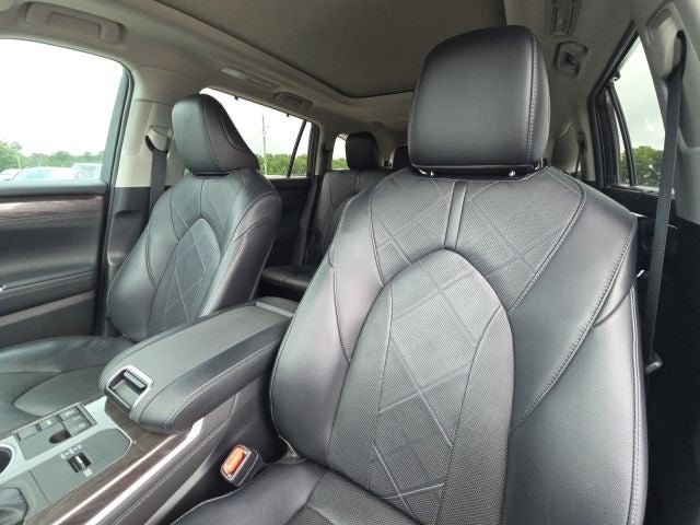 2023 Toyota Highlander Platinum