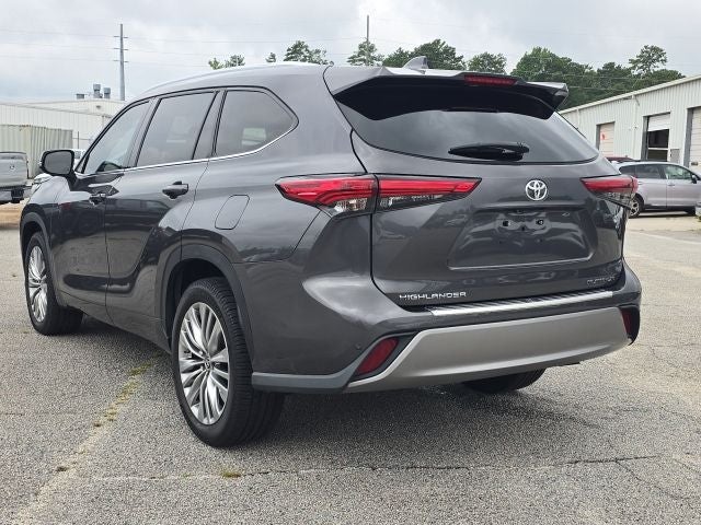 2023 Toyota Highlander Platinum
