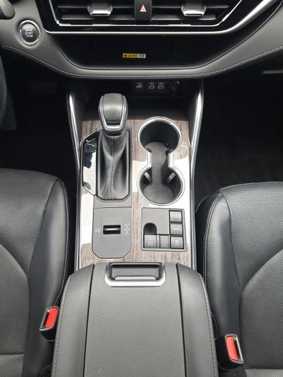 2023 Toyota Highlander Platinum