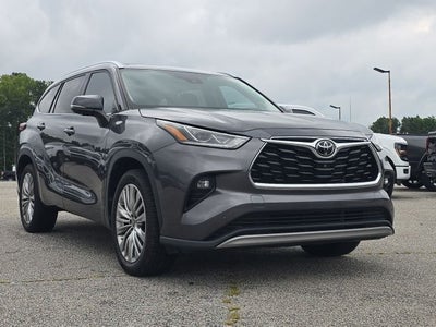 2023 Toyota Highlander Platinum