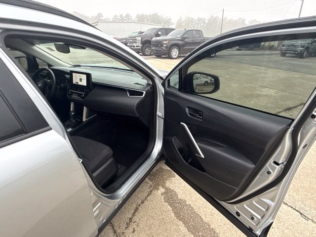 2025 Toyota Corolla Cross LE