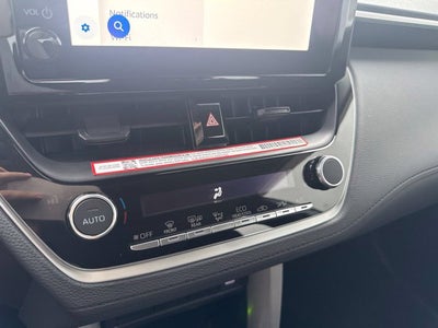 2025 Toyota Corolla Cross LE