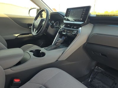 2022 Toyota Venza LE