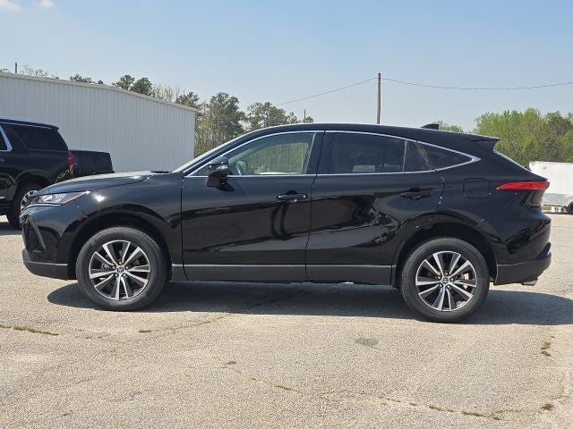 2022 Toyota Venza LE