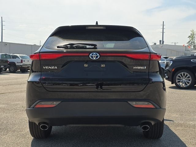 2022 Toyota Venza LE