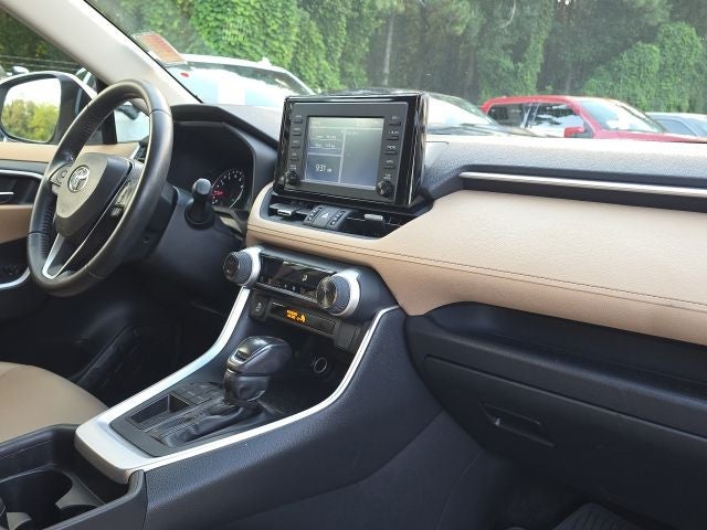 2019 Toyota RAV4 XLE Premium