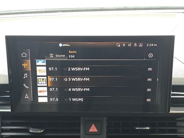 2022 Audi A4 40 Premium Plus quattro