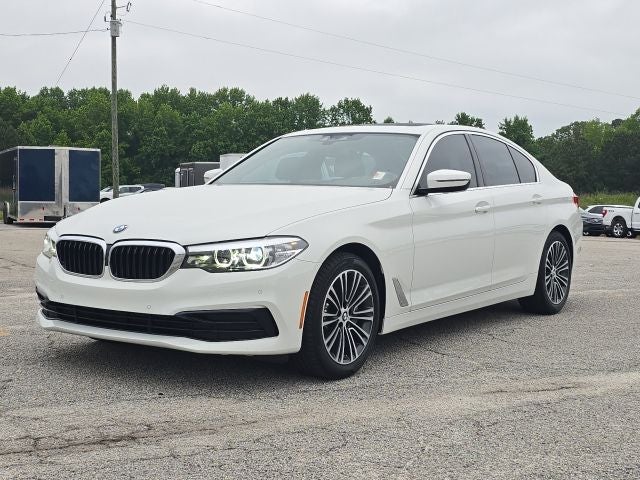 2019 BMW 5 Series 530i Sedan's photo