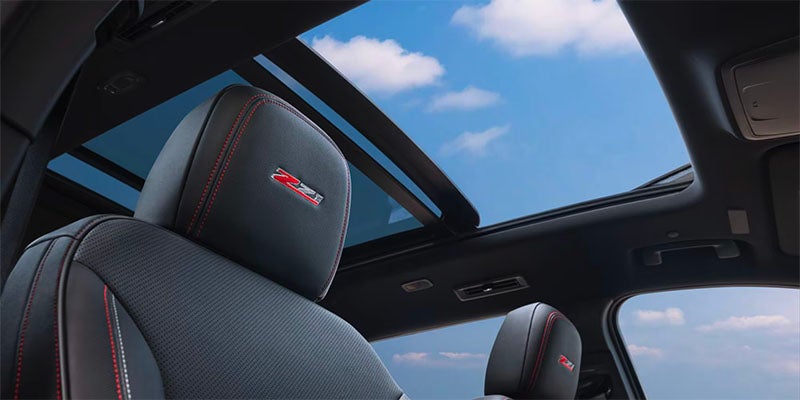 2025 Chevrolet Traverse with the sunroof open