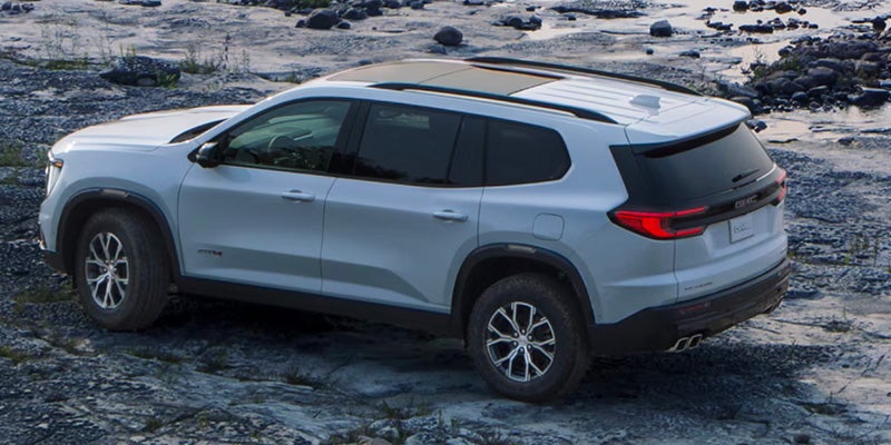 2025 GMC Acadia parked showing side profile